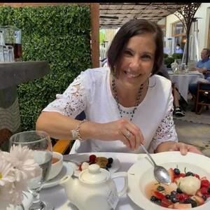 Meet your Posher, Ann